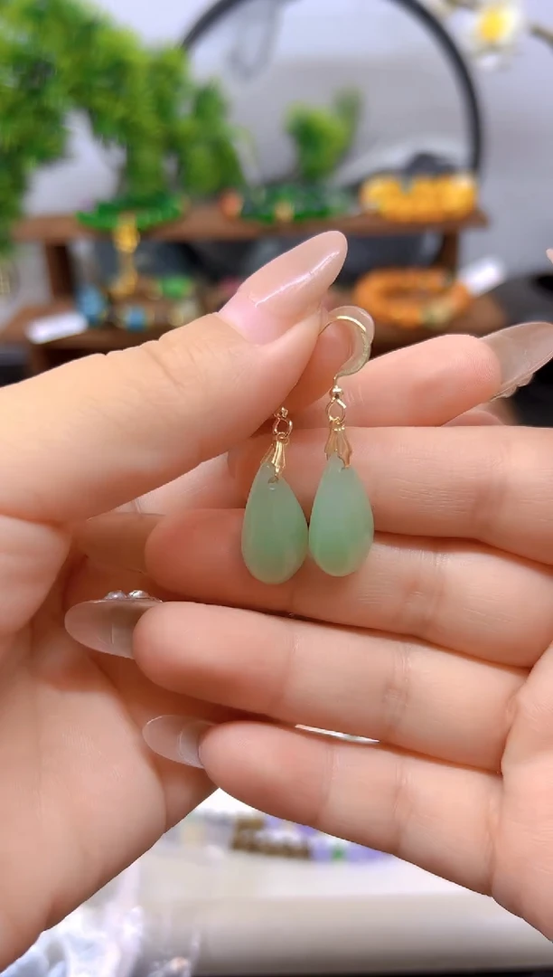 和田玉14K金镶嵌耳饰E868