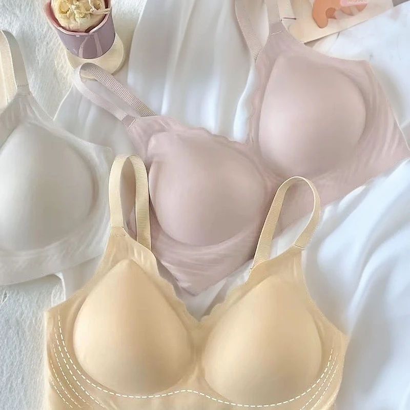 【大0808】舒适内衣无痕大胸显小软支撑