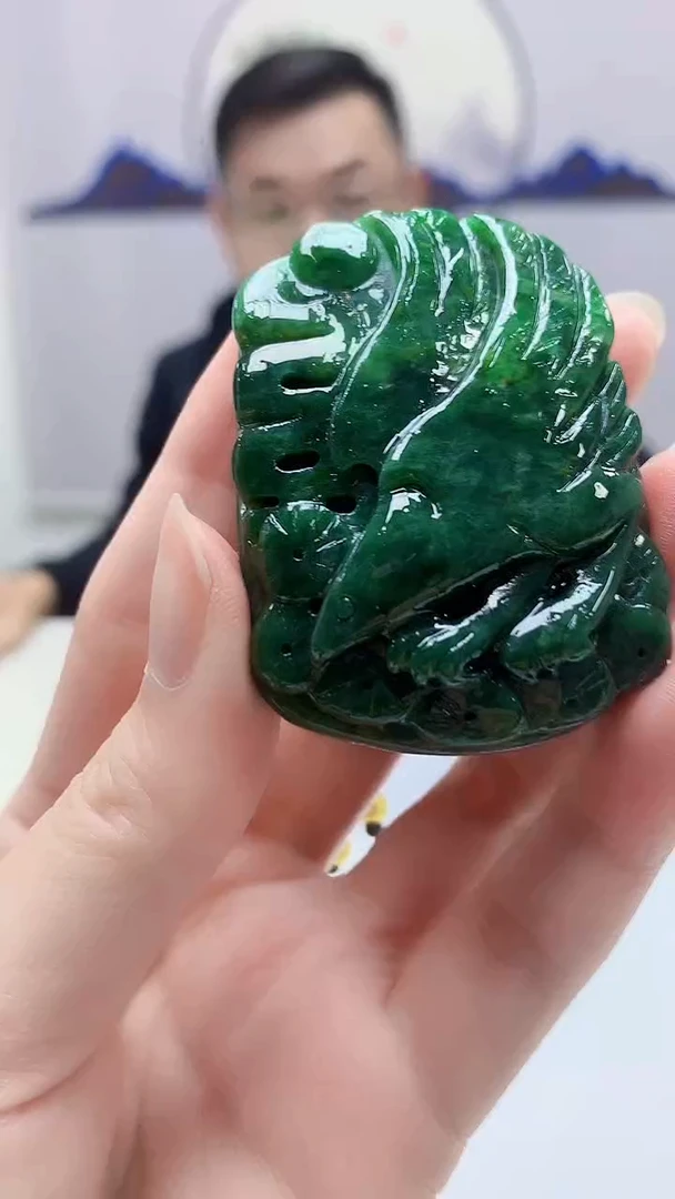 【闪购商品】定制翡翠未镶嵌5152zm-毛货挂件79