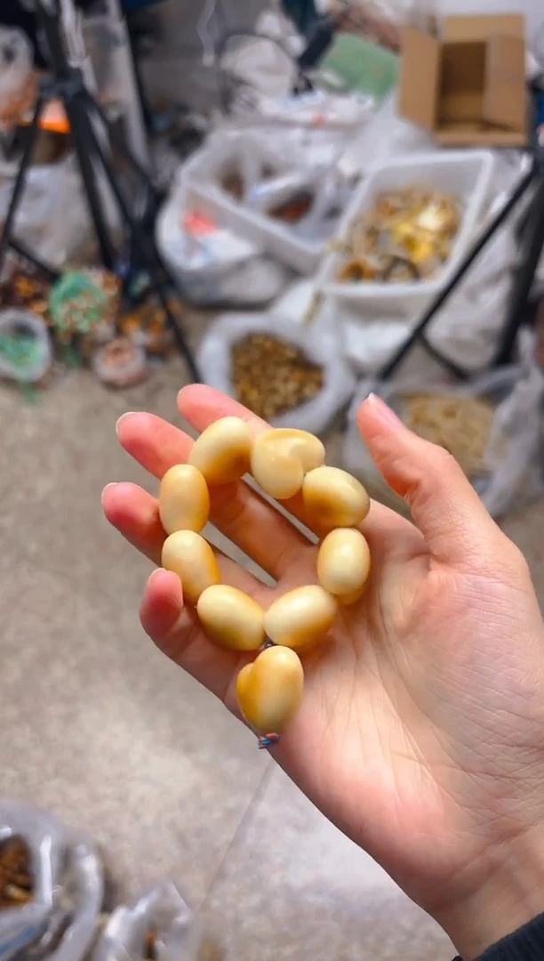 吊坠菩提根/象牙果炭烤爱心手捻