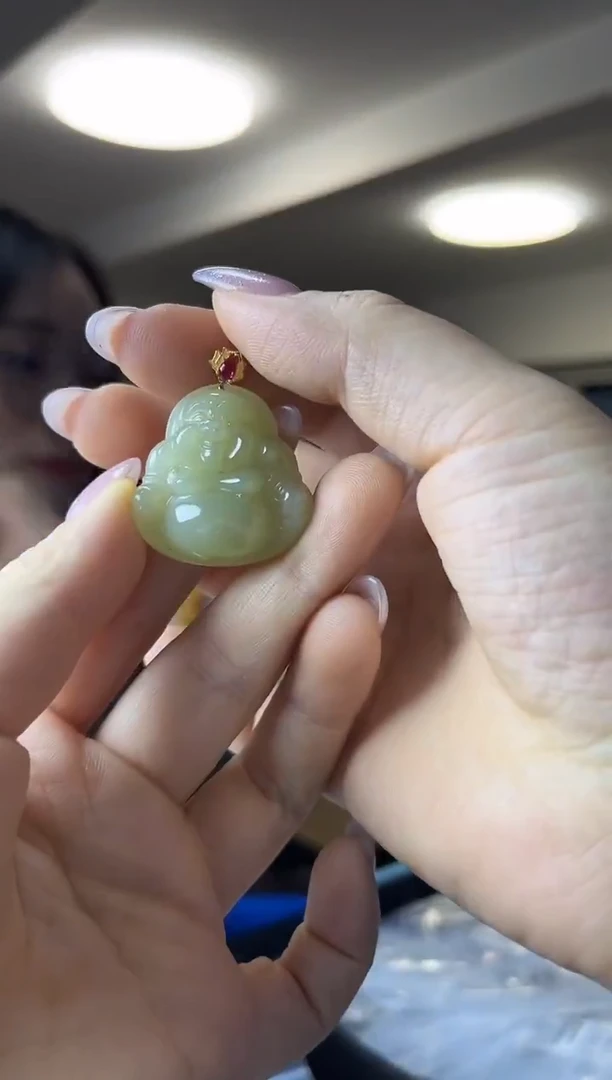 吊坠(不含链)18K金镶嵌和田玉（多样性发一件）