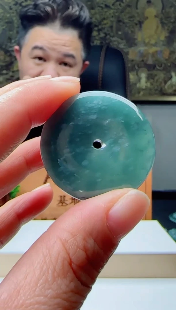 【闪购商品】翡翠颈饰未镶嵌1111111111