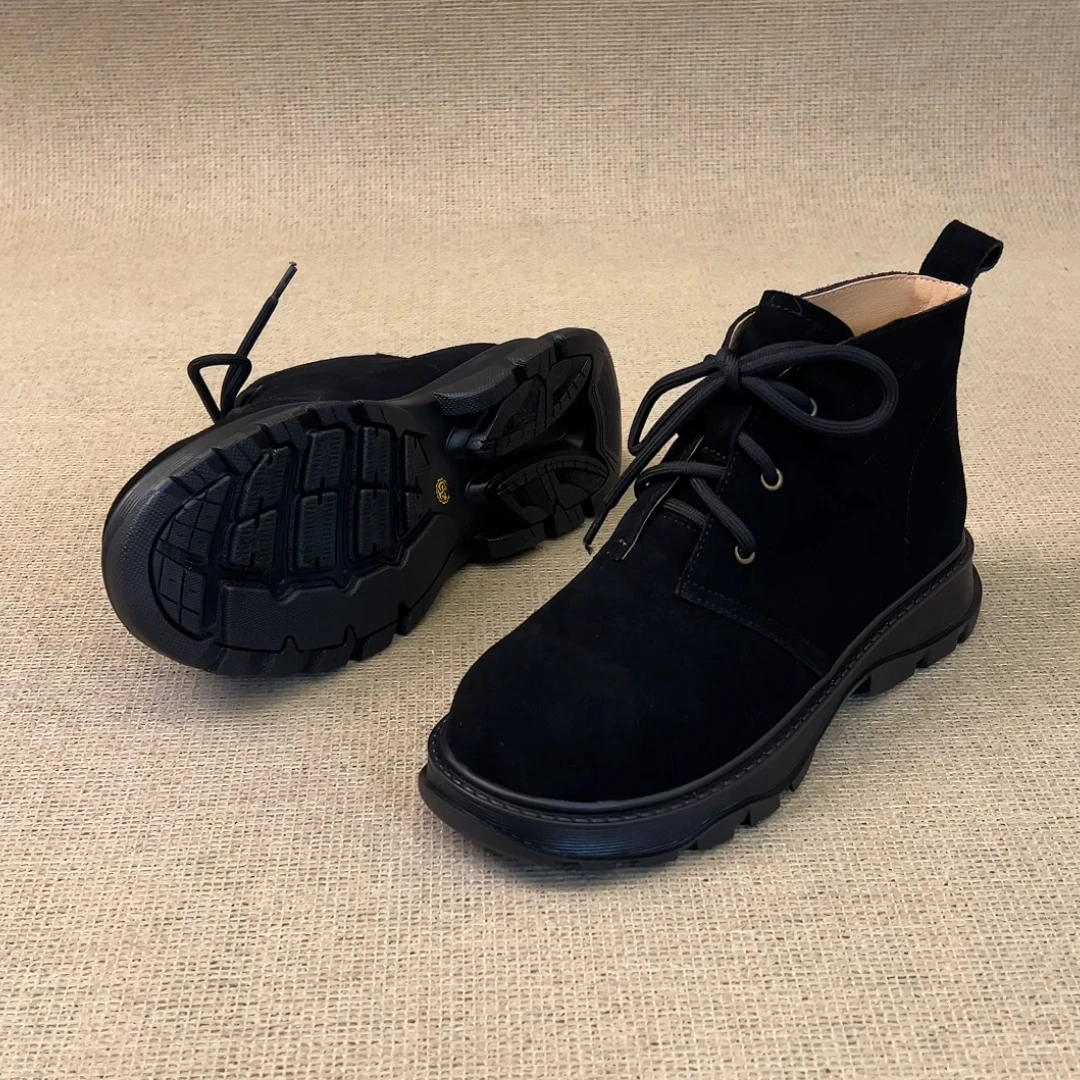 RubyL/3.5cm简约休闲通勤百搭舒适系带圆头厚底短筒马丁靴女款