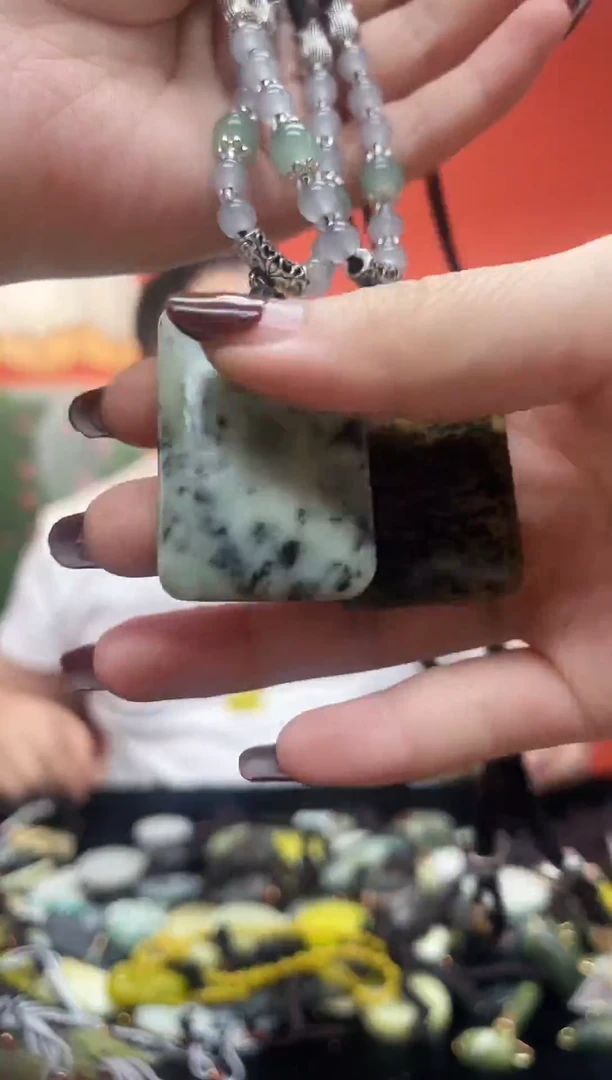 未镶嵌岫玉吊坠·多样性发货*拍一发一