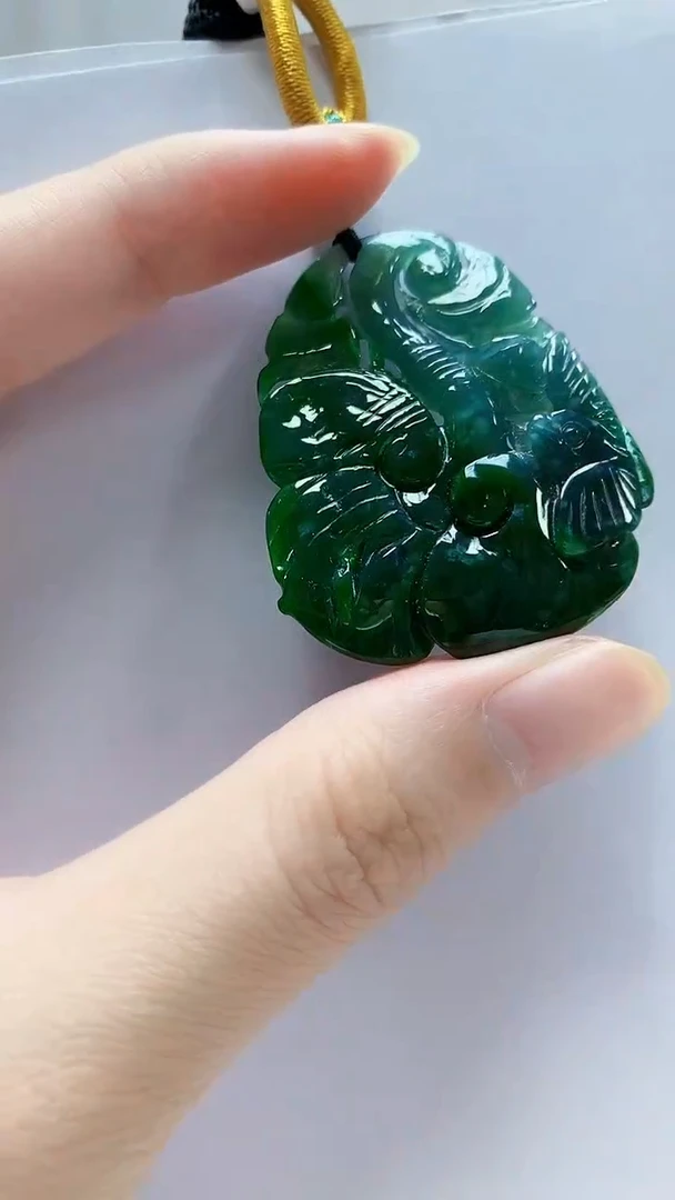 未镶嵌定制翡翠5145zm-毛货挂件67