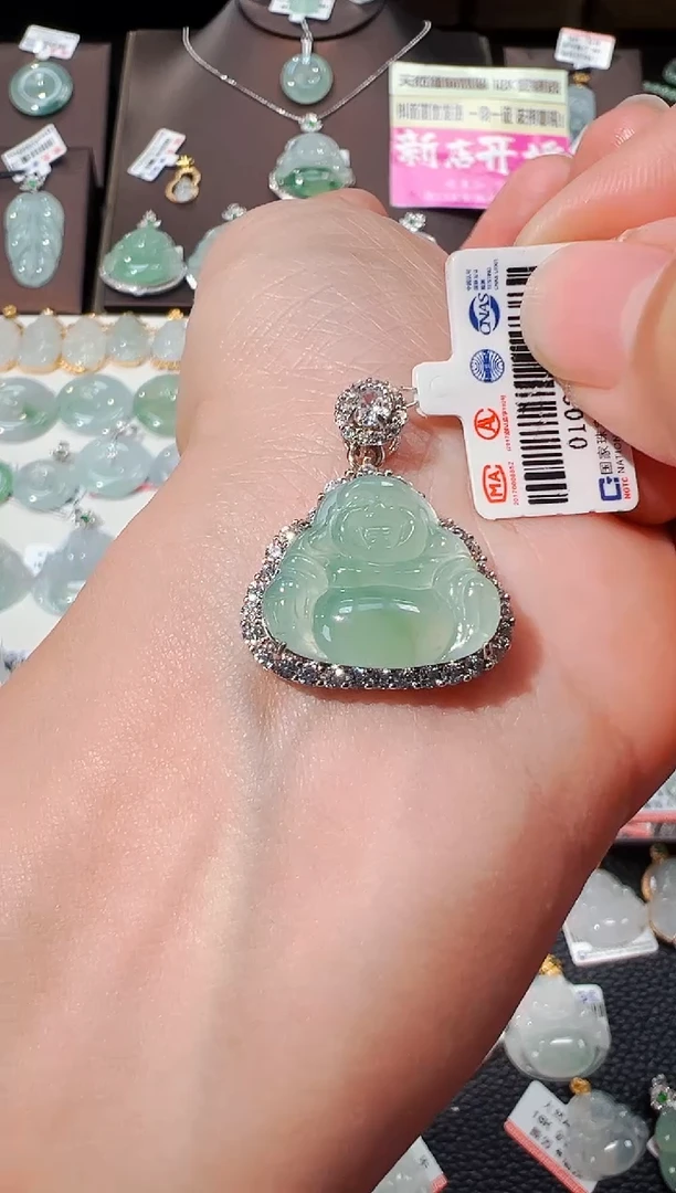 【闪购商品】翡翠吊坠(不含链)银S925镶嵌佛公吊坠