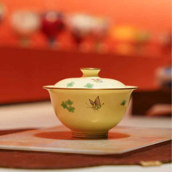华隐堂  【松花黄】蝴蝶花卉盖碗   茶具中式茶道手作纯手工陶瓷