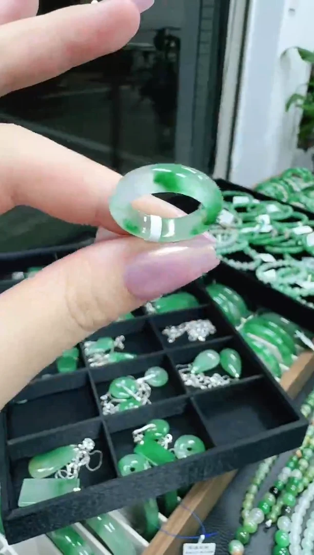 石英质玉（非洲翠）1未镶嵌/9315