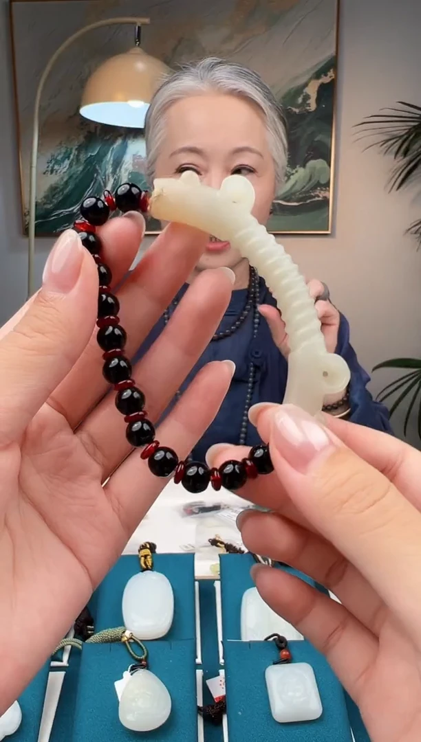 颈饰未镶嵌和田玉YB  吊坠