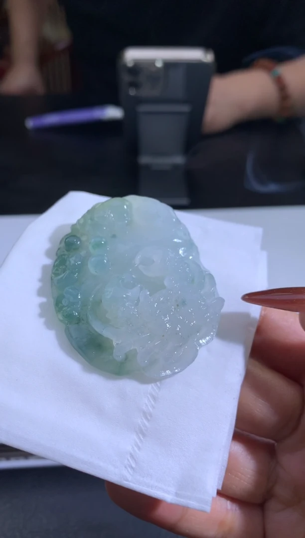 未镶嵌定制翡翠柯*玲翡翠