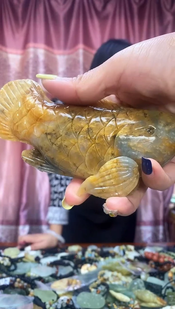 未镶嵌岫玉摆件