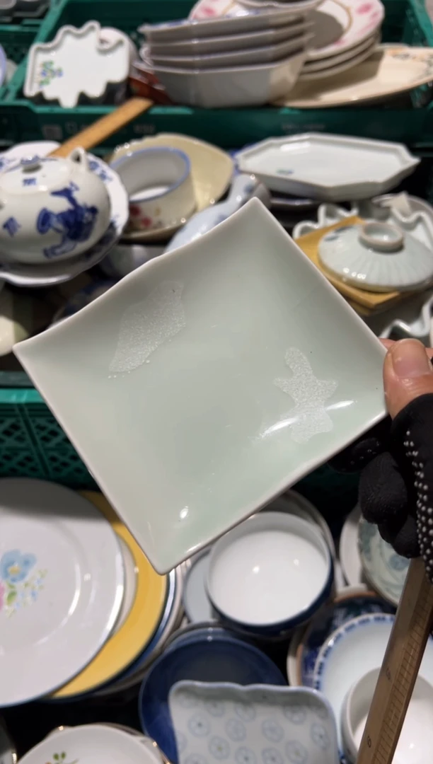 红****]红豆  中古商品默认瑕疵