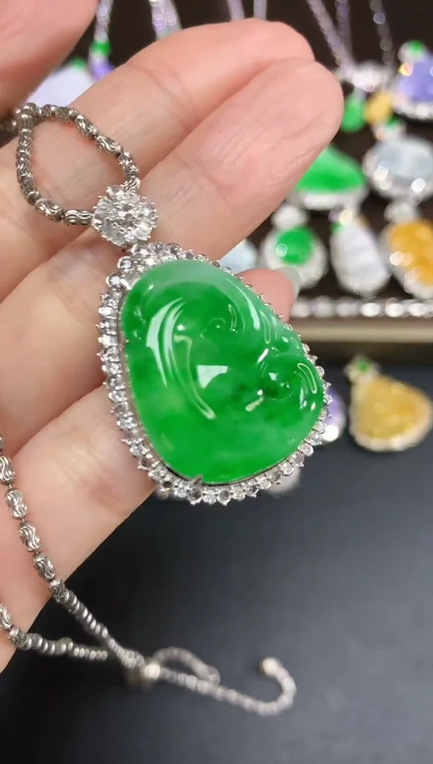 吊坠(不含链)18K金镶嵌翡翠叶**?165|39800