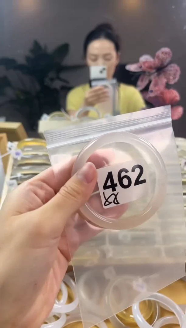 玛瑙/玉髓手镯未镶嵌462