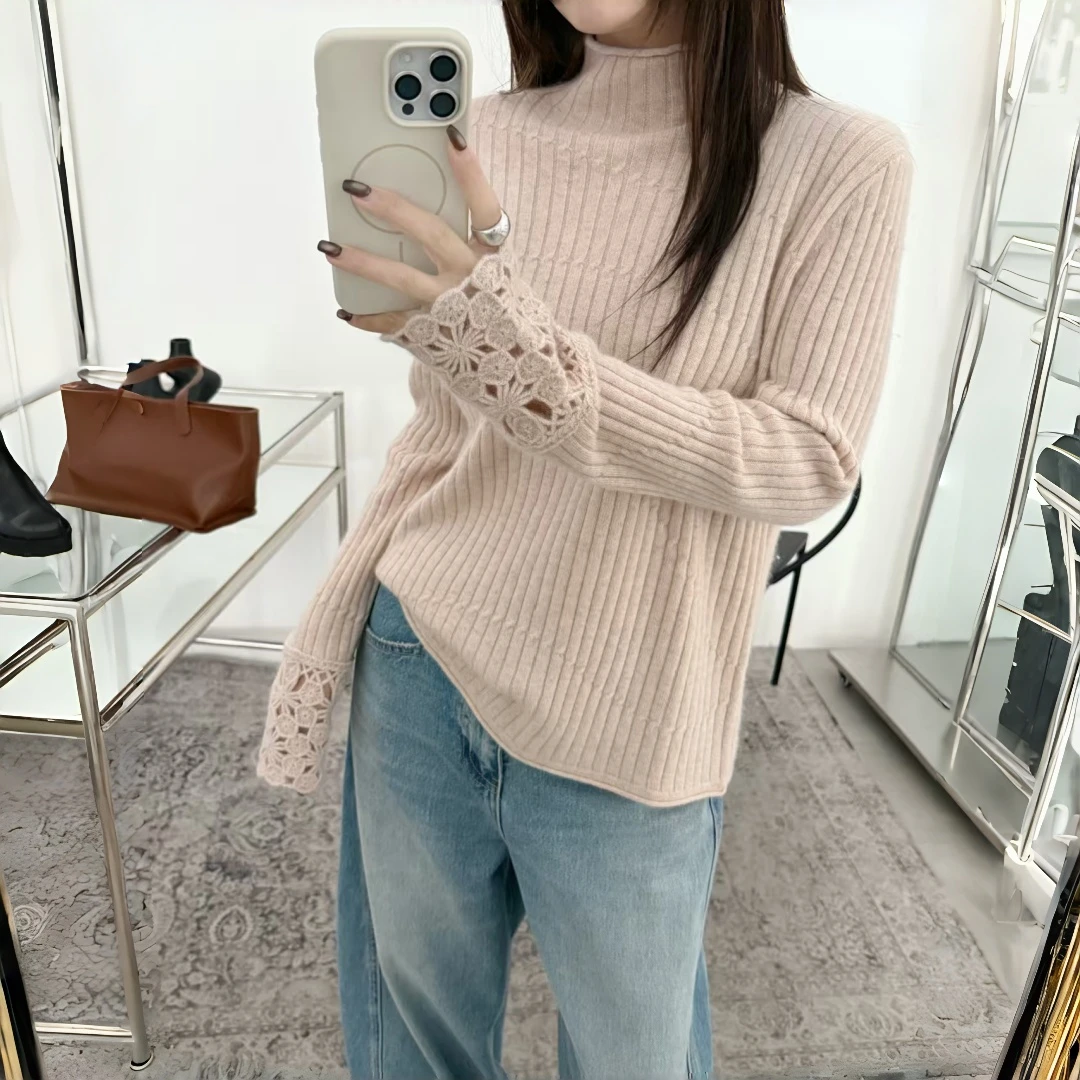 秋冬轻奢浣熊绒针织衫厚款通勤风花边袖设计女上衣半高领纯色套头