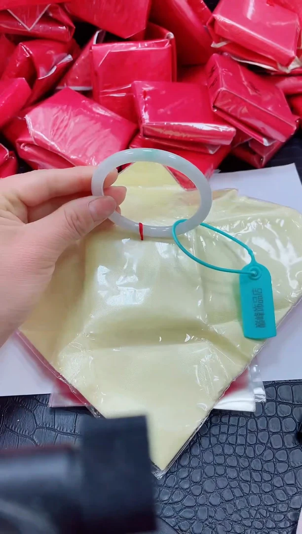 非金属无玲玲124号手镯59.2圈口