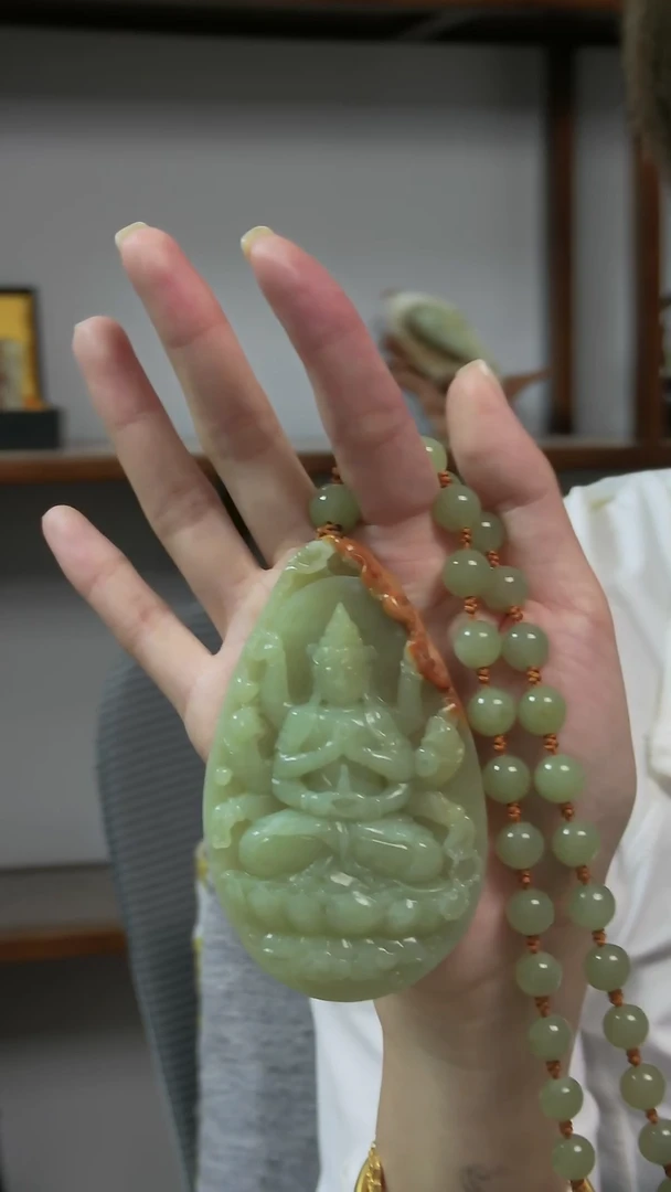 颈饰未镶嵌和田玉千手