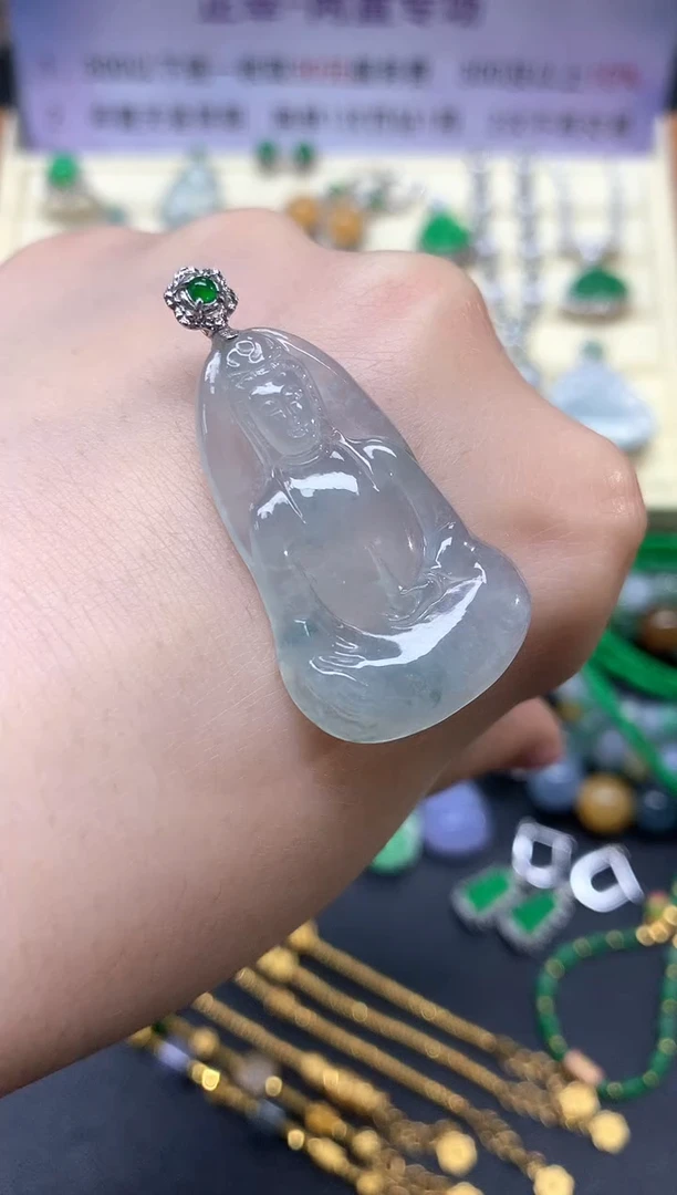 【闪购商品】翡翠吊坠(不含链)18K金镶嵌吊坠|1500+150