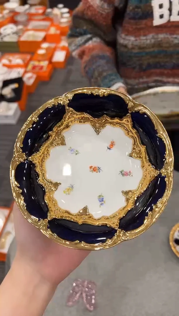 【闪购商品】杯H418--------------