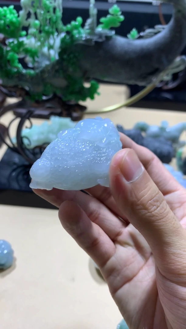 【闪购商品】翡翠摆件未镶嵌翡翠摆件