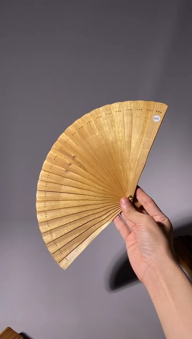 金丝楠姚**?693号18cm小叶桢楠扇子
