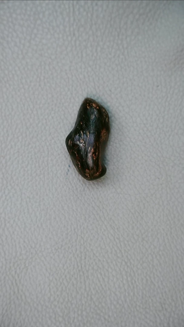 沉香吊坠正区文莱老料瘤疤7.8g