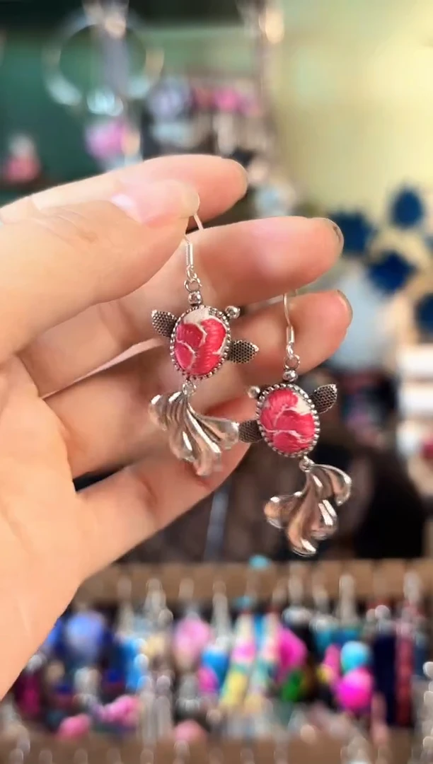 织绣彩云南阁非遗老绣306