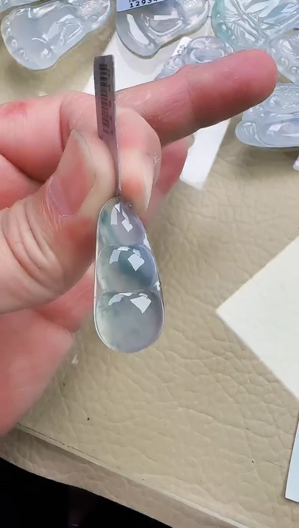 颈饰未镶嵌翡翠缅甸翡翠a货
