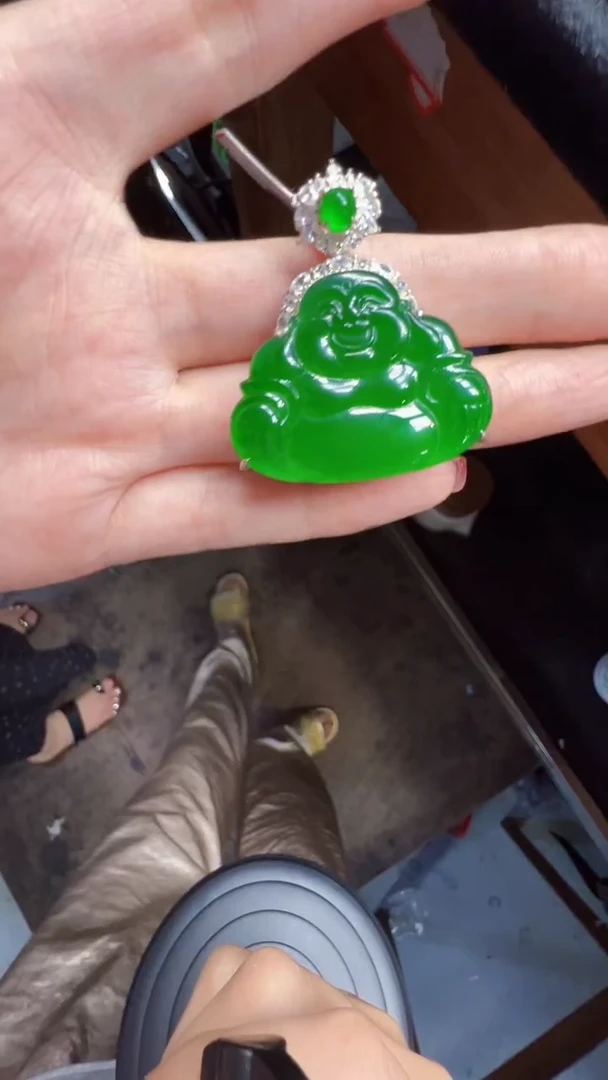 未镶嵌定制翡翠翡翠A货有轻微色差属于正常现象，佛公多样性发货1