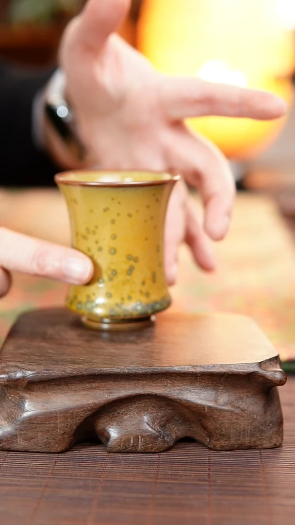 127 钧瓷 金色 闻香杯