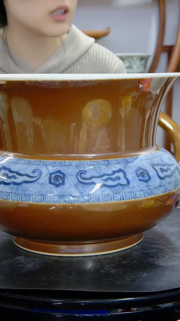 瓶紫金釉青花杂宝纹渣斗#485#