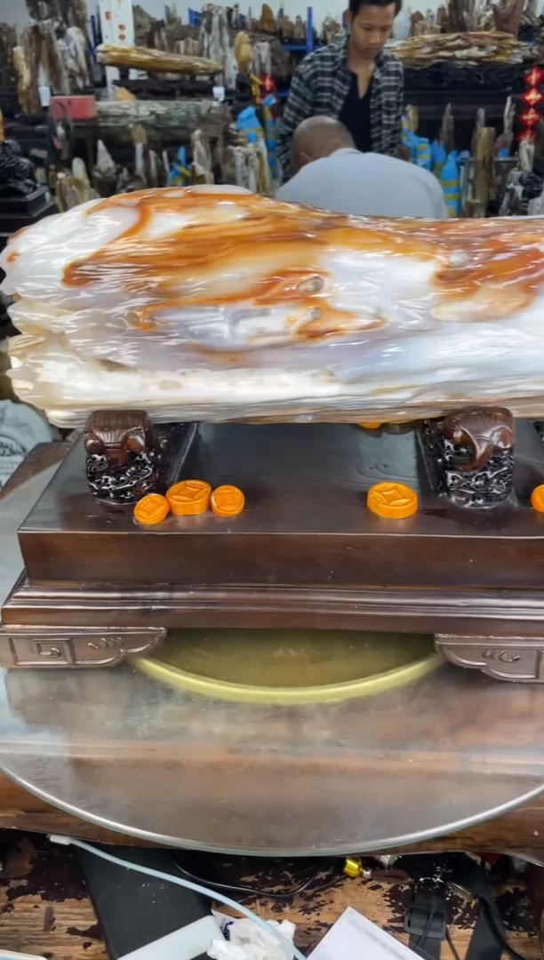 【闪购商品】硅化玉摆件未镶嵌64