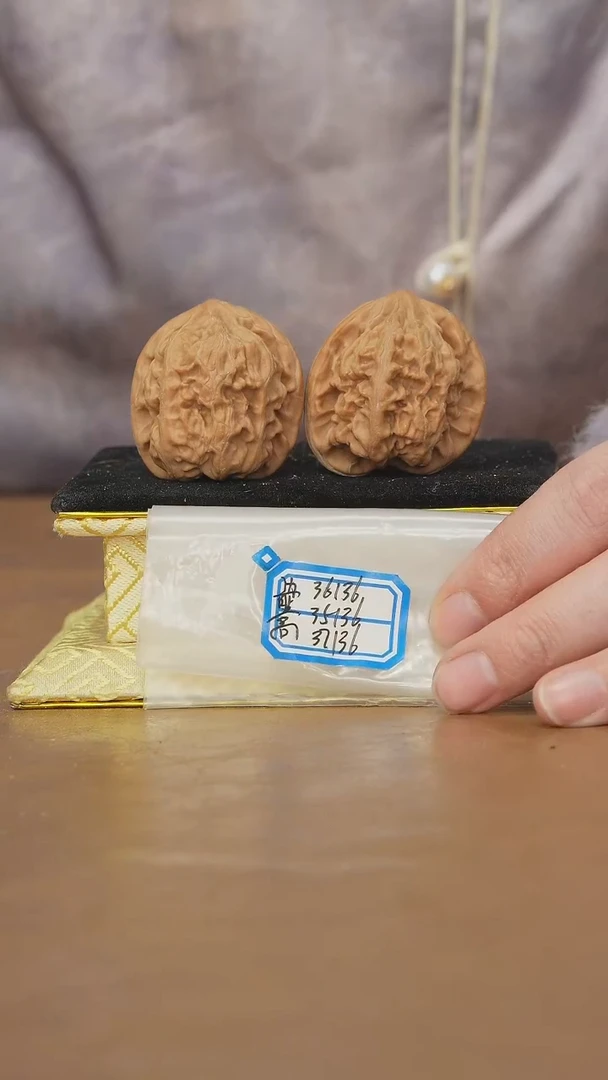 把件文玩核桃马蹄