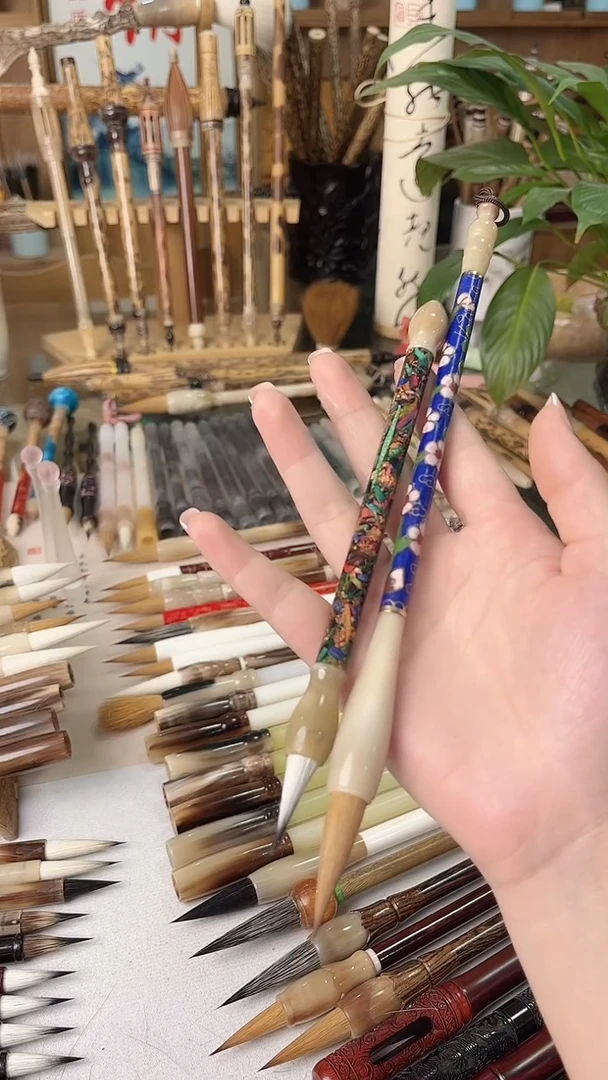 用**?【清水试笔，拒绝蘸墨】墨舞笔庄毛笔2支