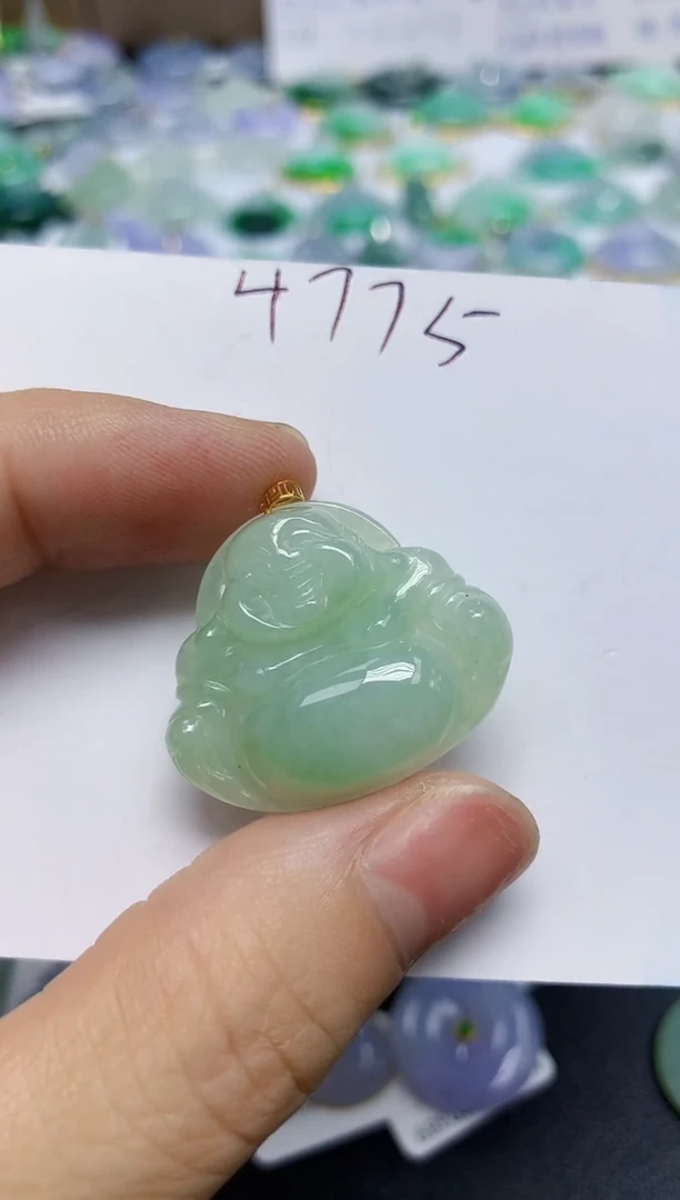 翡翠未镶嵌颈饰天然缅甸翡翠A货