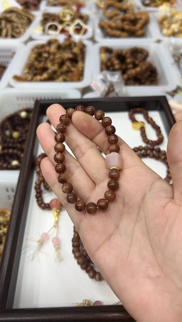 未镶嵌吊坠(赠链)玛瑙/玉髓卡8mm 粉皮 星月单圈