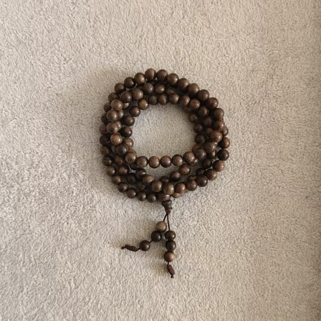 AK/sp11（阿开甄选）-沉香手串108颗-多样性发货