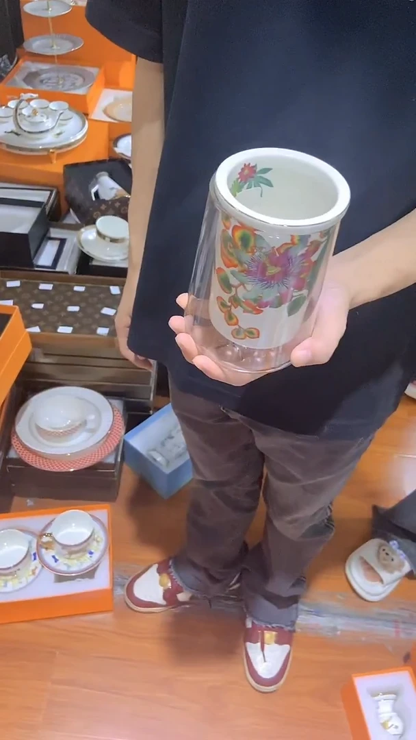杯鸿辉家品牌瓷器，京东包邮！
