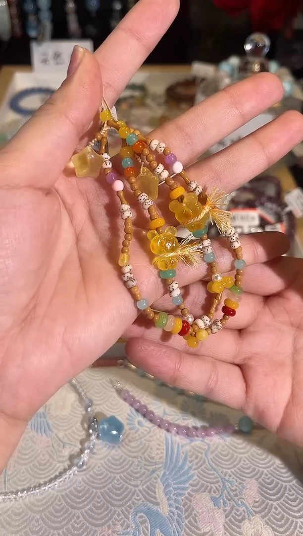 【闪购商品】蜜蜡手链未镶嵌F95多样性发货一件手机挂