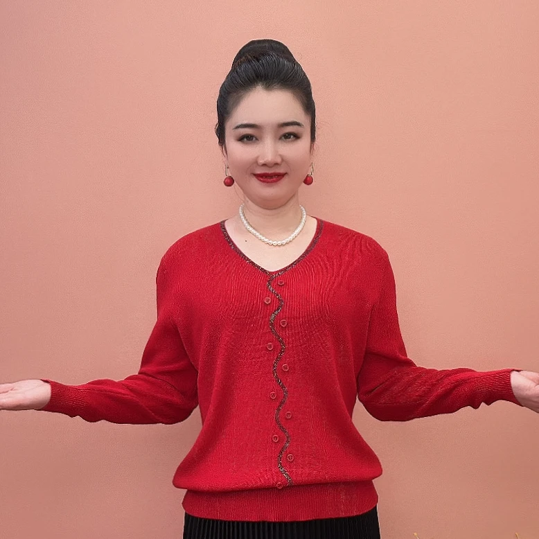 中老年妈妈春秋长袖洋气时尚减龄针织衫针织打底毛衣上衣