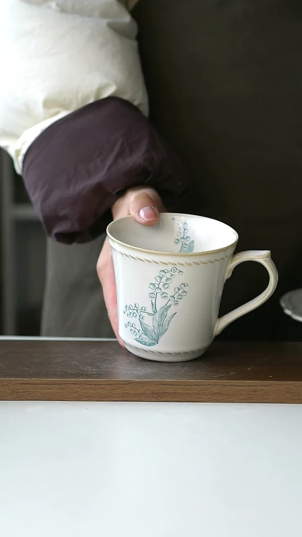 【闪购商品】陶瓷铃兰做旧马克杯微瑕@4-2@