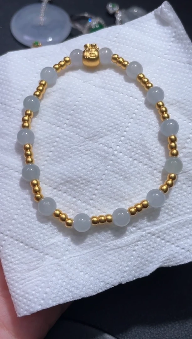 足金镶嵌手链翡翠小**84.......