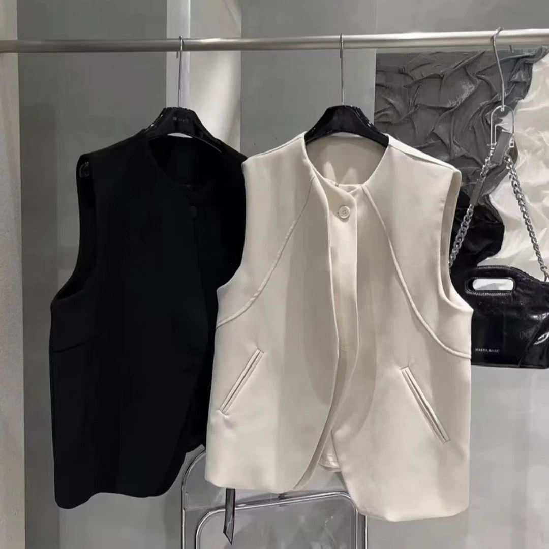高级感黑色马甲外套2025春季新款独特宽松立体剪裁叠穿背心