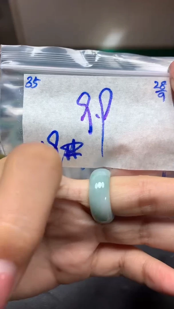未镶嵌定制翡翠35毛货需精细抛光挂件多样性拍一发一