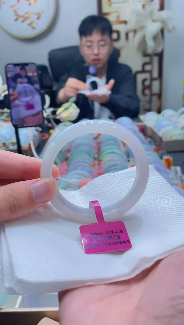 未镶嵌手镯翡翠023-57