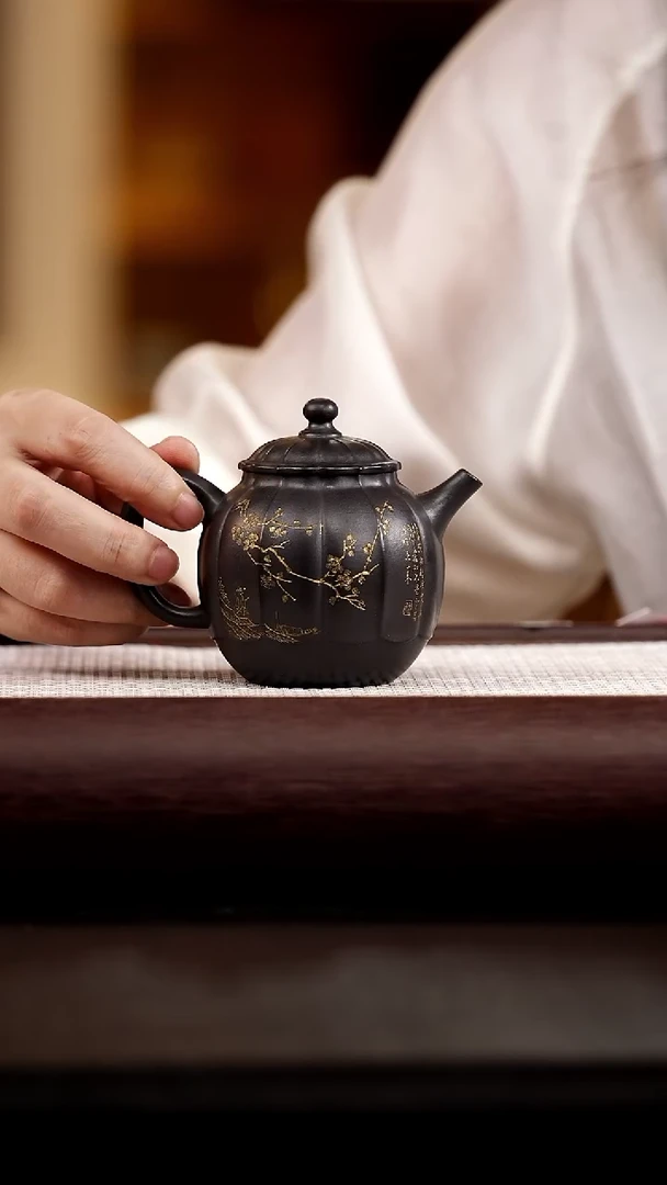茶壶紫砂王正红 【筋纹宫灯】古乌泥
