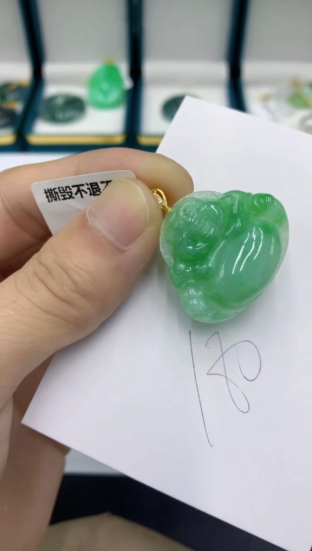 颈饰未镶嵌翡翠翡翠