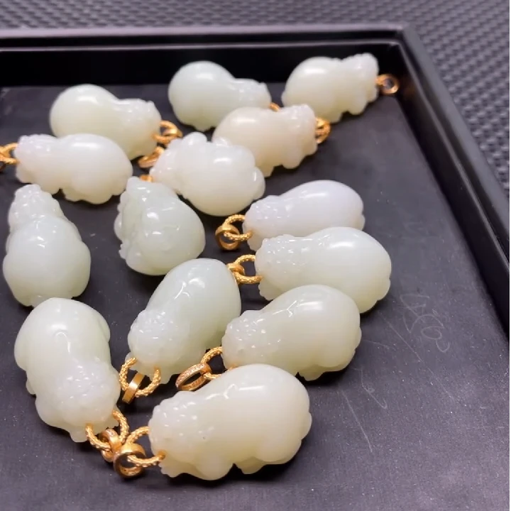 【老郑家】925银和田玉貔貅吊坠 (多样性发1件不带链)