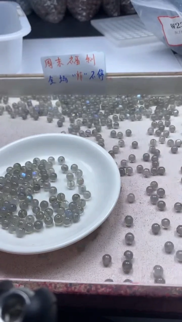 【闪购商品】水晶颈饰未镶嵌w117灰月光6mm*30颗