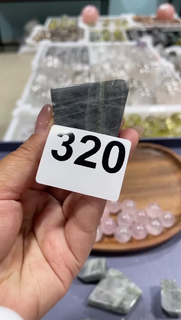 未镶嵌珠宝半成品水晶320